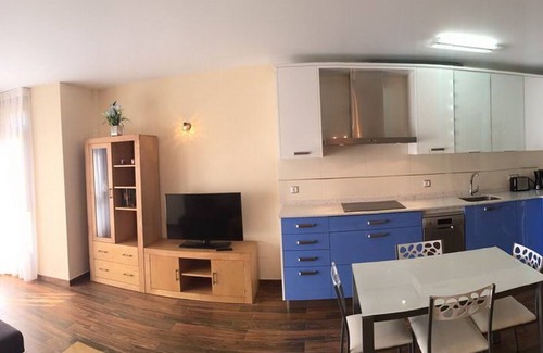 Campoo de Yuso Apartment | Beautiful apartment with lake view