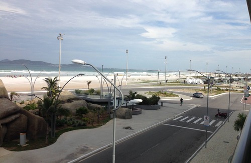 Cabo Frio Apartment | Beautiful apartment facing Praia do Forte