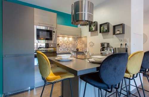 Les Estagnots Apartment | Beautiful apartment for 4 guests with WIFI, terrace and parking
