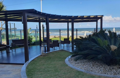 Itapema Apartment | Beautiful apartment facing the sea