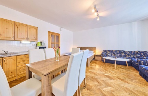 Janske Lazne Apartment | Beautiful apartment for 5 people with WIFI, TV and parking