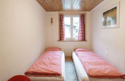 Amden Apartment | Beautiful apartment for 8 guests with WIFI, A/C, TV, balcony, pets allowed and parking