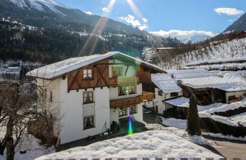 Pians Apartment | Beautiful apartment for 6 people with WIFI, TV, patio, pets allowed, panoramic view and parking