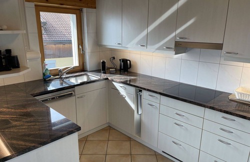 Amden Apartment | Beautiful apartment for 5 guests with WIFI, TV, terrace, pets allowed, panoramic view and parking