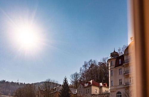 Jachymov Apartment | Beautiful apartment for 5 people with WIFI, TV, pets allowed and parking