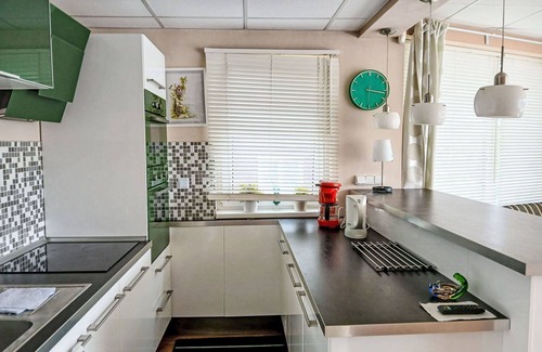 Stribrna Skalice Apartment | Beautiful apartment for 4 people with WIFI, TV, terrace, panoramic view and parking