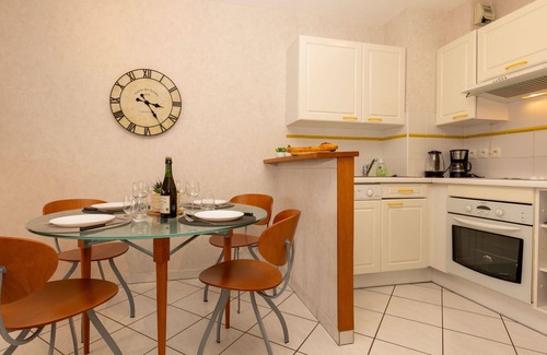 Saint-Igneuc Apartment | Beautiful apartment for 4 guests with WIFI, TV, patio, pets allowed and parking
