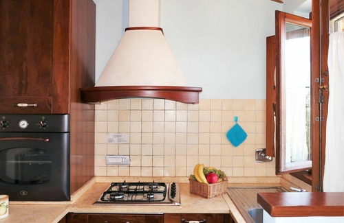Bucine Apartment | Beautiful apartment for 4 guests with WIFI, pool, TV, terrace and pets allowed