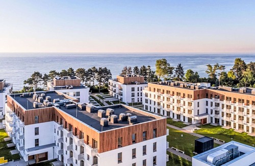 Gaski Apartment | Beautiful apartment for 4 guests with hot tub, pool, WIFI, TV, balcony and parking