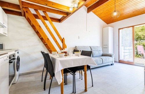 Les Mathes Apartment | Beautiful apartment for 4 people with WIFI, TV and terrace