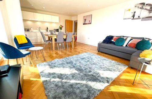 Chelmsford Apartment | Beautiful Apartment In The Heart of Chelmsford