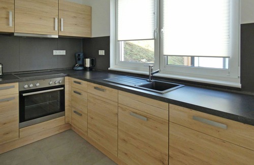 Mistelgau House | Beautiful apartment in villa for 6 guests with WIFI, TV, terrace and pets allowed