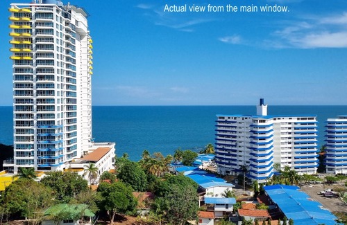Las Lajas Apartment | Beautiful apartment in Playa in Coronado