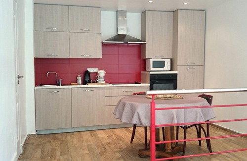 Annot Apartment | Beautiful apartment in a house in the heart of Provence