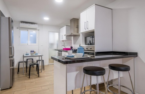 Figares Apartment | Beautiful apartment in the Center