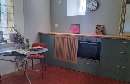 Bonnieux Apartment | Beautiful apartment in the heart of a typical village in Provence