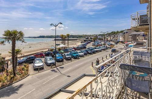Cancale Apartment | Beautiful apartment in Cancale