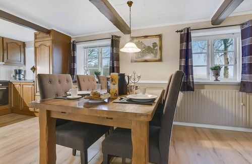 Emmerlev Apartment | Beautiful apartment in Højer with WiFi