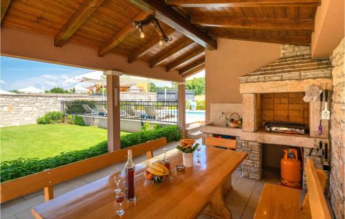 Gajana Apartment | Beautiful Apartment In Hr-52215 Vodnjan