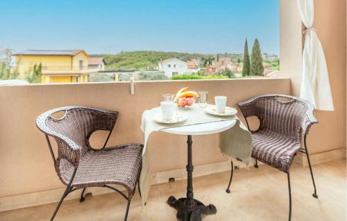 Izola Apartment | Beautiful Apartment In Izola With Wifi