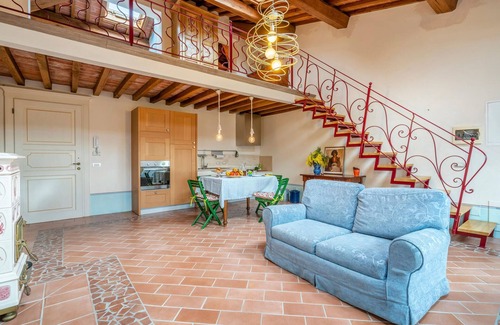 Lari Apartment | Beautiful apartment in Lari