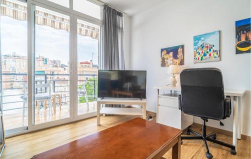 El Molinillo Apartment | Beautiful Apartment In Málaga With Wifi