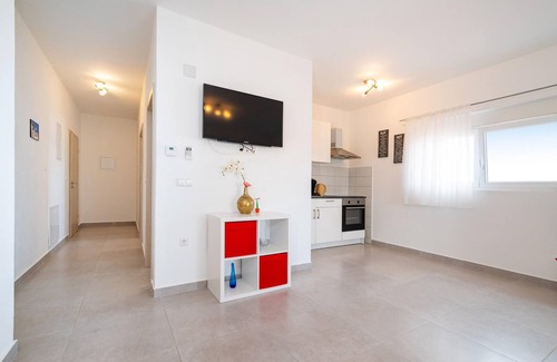 Rtina Apartment | Beautiful apartment in Rtina with WiFi