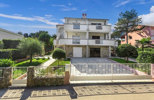 Silo Apartment | Beautiful apartment in Silo