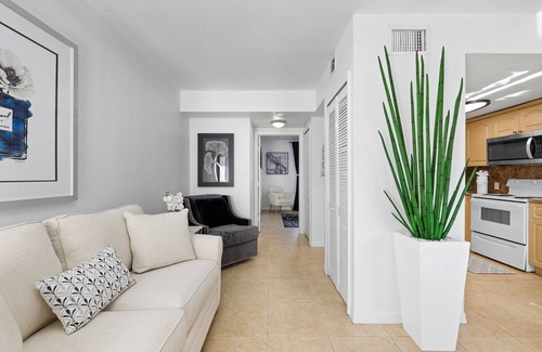 East Little Havana Apartment | Beautiful Apartment in the Heart of Miami Apt 8