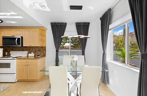 East Little Havana Apartment | Beautiful Apartment in the Heart of Miami Apt 8