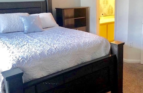 Ventura Apartment | Beautiful apartment in ventura country club