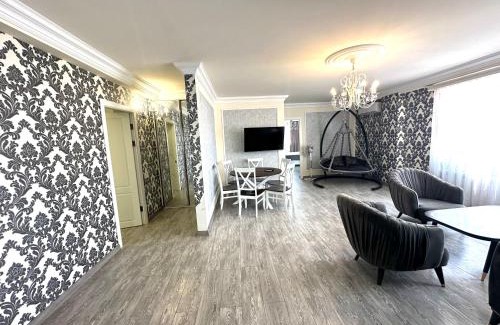Kentron Apartment | Beautiful apartment in Yerevan)