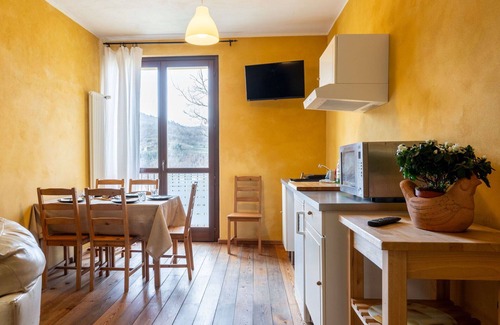 Cortemilia Apartment | Beautiful apartment for 6 people with pool, WIFI, TV, terrace and pets allowed