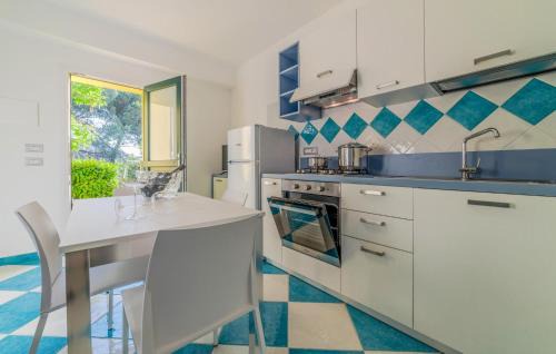 Ghiaia Apartment | Beautiful Apartment In Deiva Marina