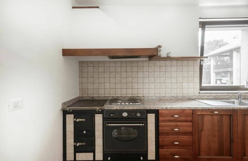 Povoletto House | Beautiful apartment in villa with A/C, WIFI, pool, TV, terrace, pets allowed and parking