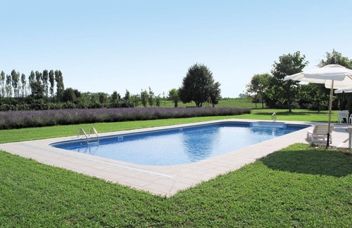 Povoletto House | Beautiful apartment in villa with A/C, WIFI, pool, TV, terrace, pets allowed and parking