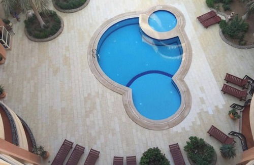 Al Mamsha El Seyahi Apartment | Beautiful Apartment Near the Beach/Pool View