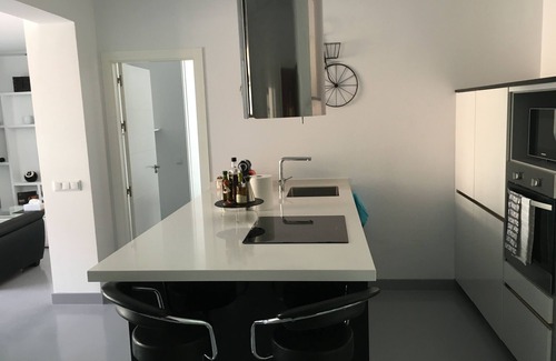 Carabanchel Apartment | Beautiful apartment near Madrid Rio with parking space