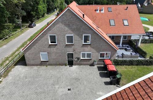 Nes Apartment | Beautiful apartment on Ameland near Nes