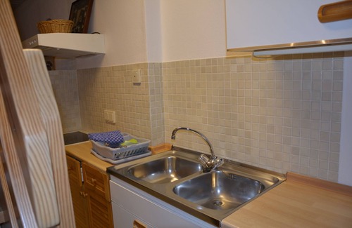Nebel Apartment | Beautiful apartment on the edge of the forest with terrace and beach chair