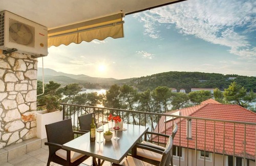 Island Hvar Apartment | Beautiful apartment Palma