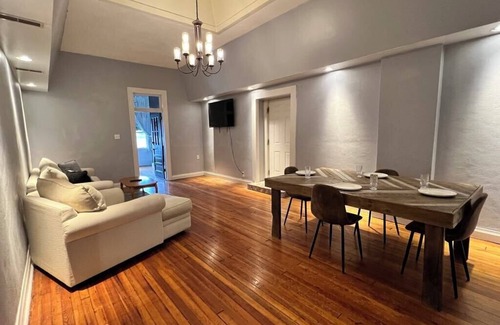 West Columbia House | Beautiful apartment. River view. Full kitchen. Downtown pomeroy.