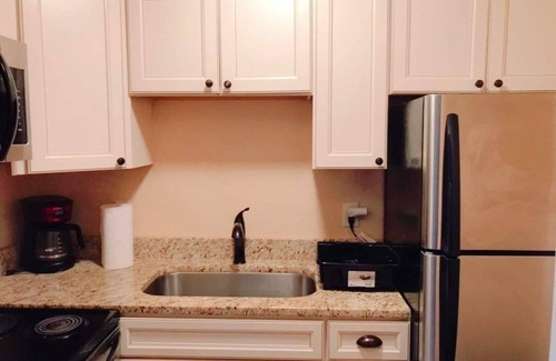 Downtown Greensboro Apartment | Beautiful apartment in Historical Downtown Location.