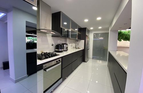 Florida Nueva Apartment | Beautiful apartment with Jacuzzi