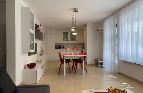 Wollmatingen Apartment | Beautiful apartment with parking space