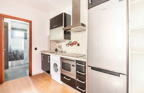 Parque Alcosa Apartment | Beautiful apartment with pool and free parking