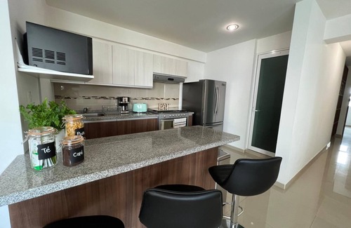 Corregidora Apartment | Beautiful Apartment with Amazing Lake and Sunset views