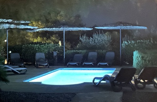 Cove Makarac (Milna) Apartment | Beautiful apartment with pool just 400m to the village and beach