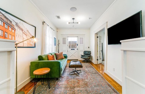 Oak Cliff House | Beautiful Art Bungalow