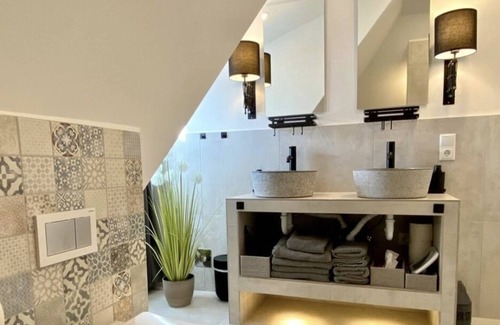 Itzehoe Apartment | Beautiful attic apartment "St. Peter-Ording" in the heart of Itzehoe